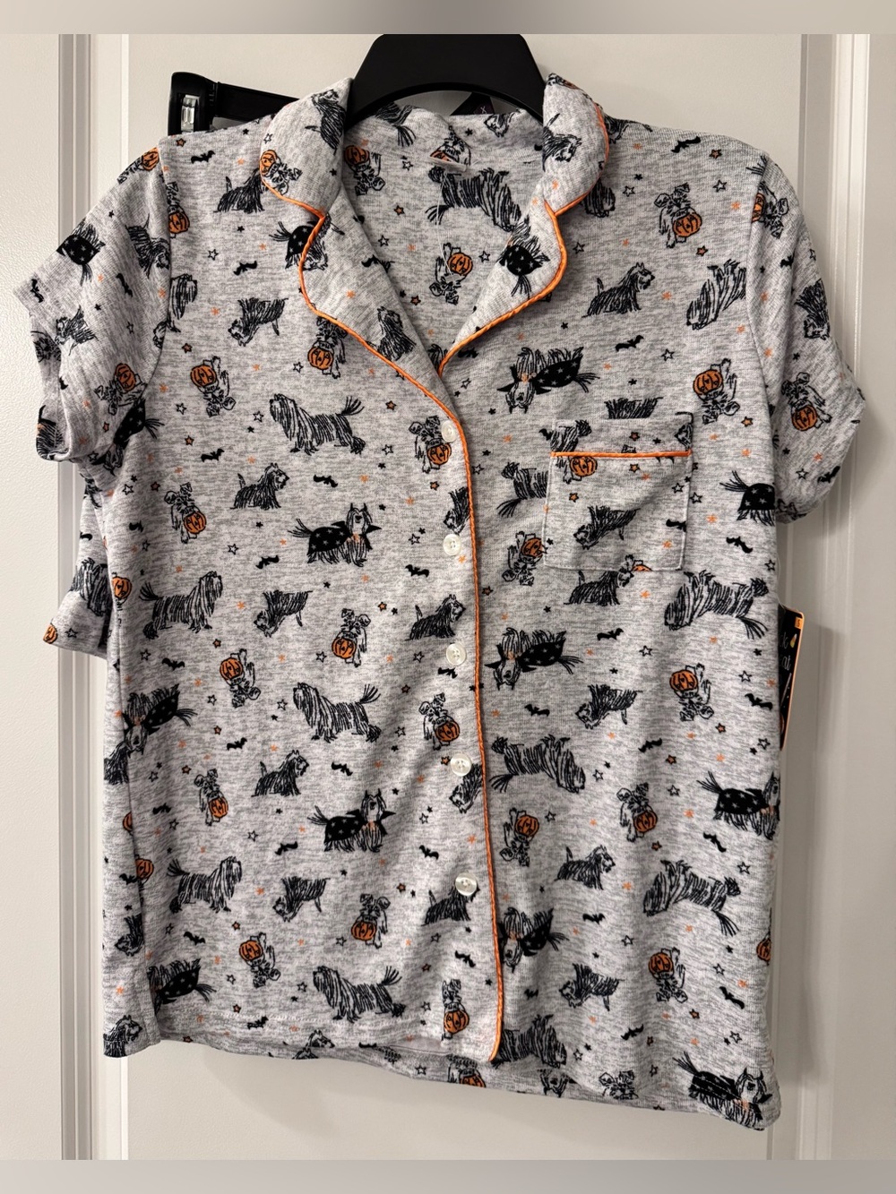 #x637 - Trick or Treat Sleep Halloween Shortie Pajamas Set Gray Dogs & Pumpkins